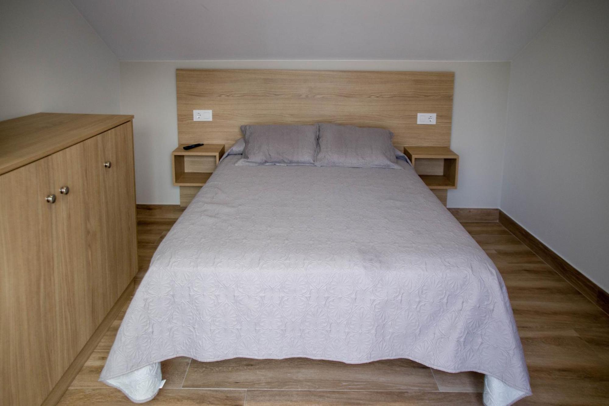Apartamentos Turisticos Haz Amigo Muxía Quarto foto