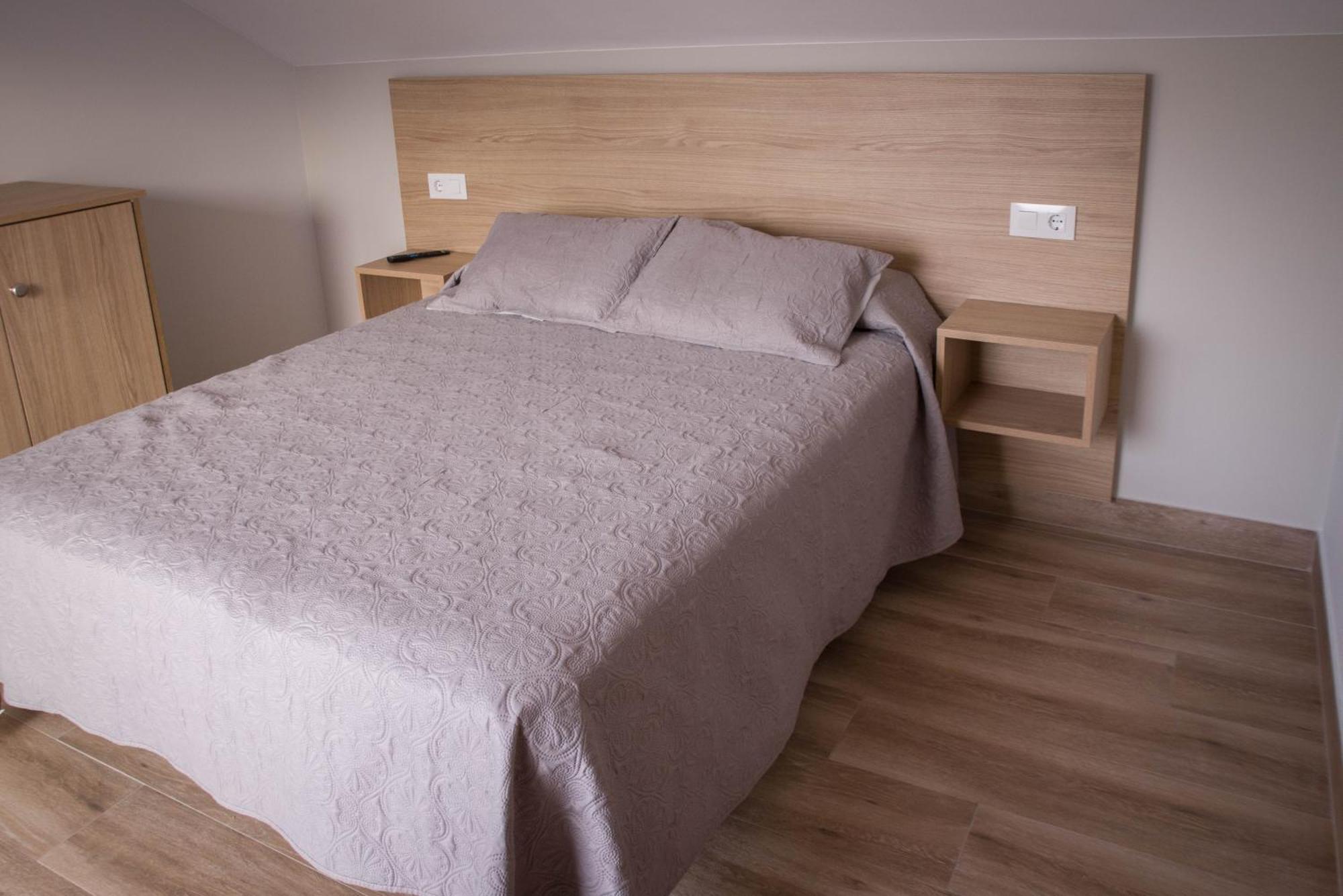 Apartamentos Turisticos Haz Amigo Muxía Quarto foto